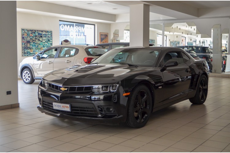 Chevrolet Camaro SS 6.2 V8